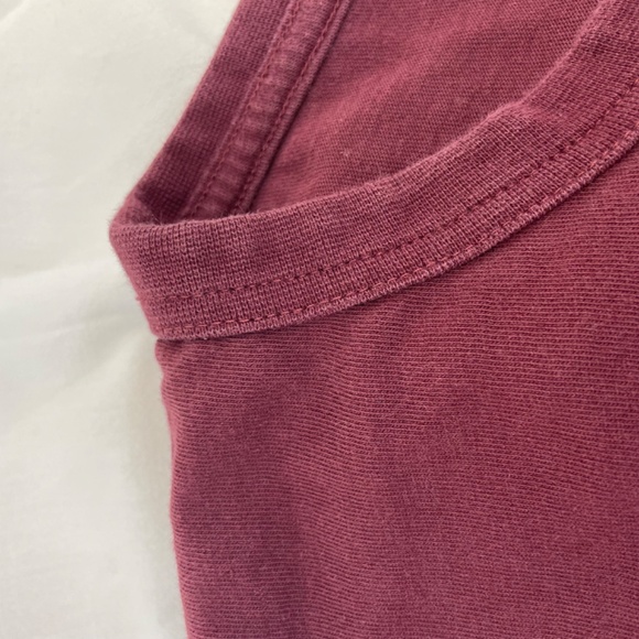 Reebok T-Shirt Maroon White Men’s Size Extra Large - Picture 11 of 11